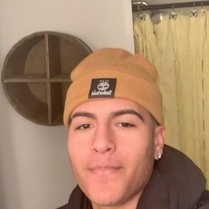 Meet your Posher, Isiah